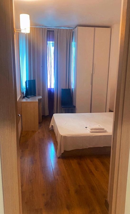Dmt Apartament Rin Grand Bucarest Exterior foto